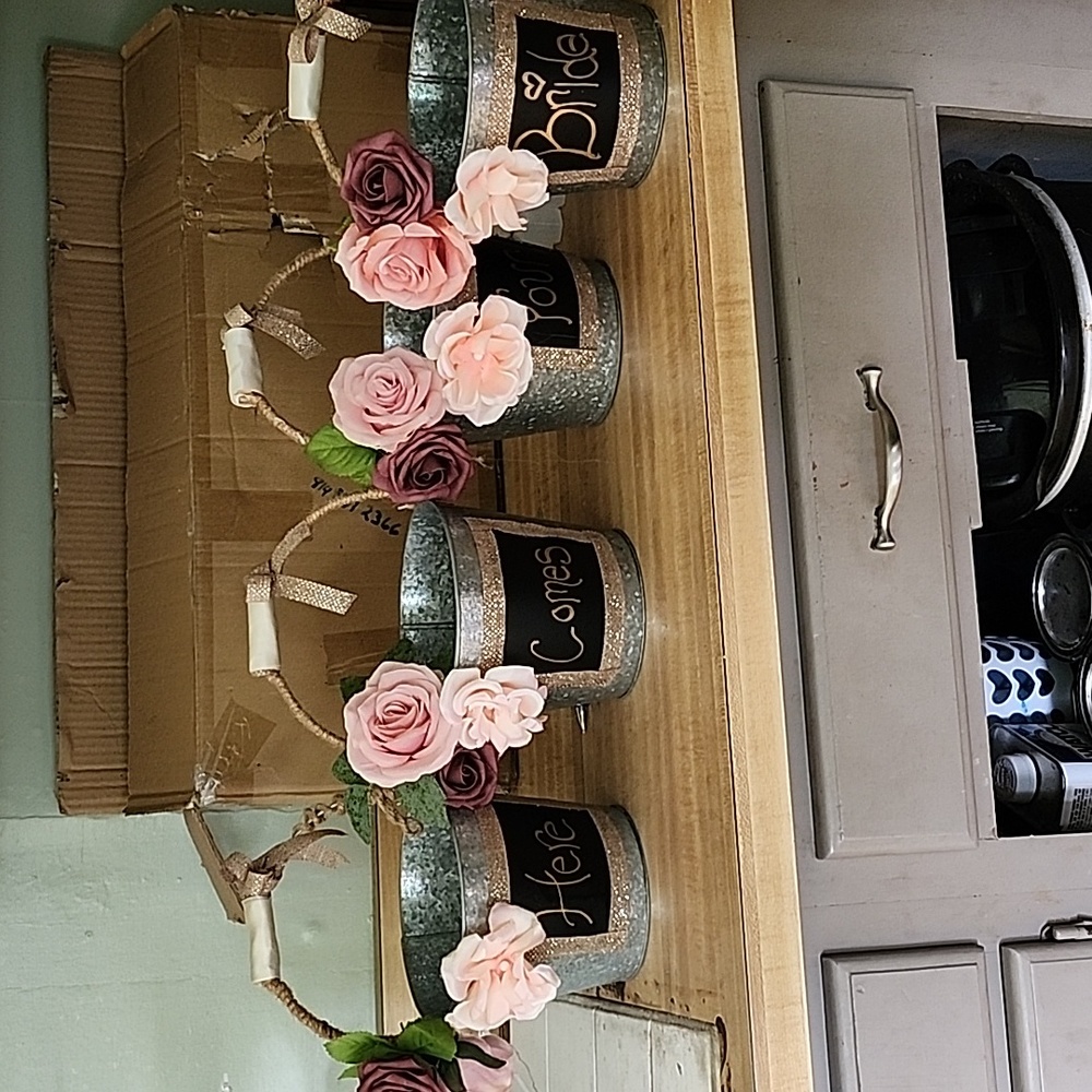 Flower girl buckets